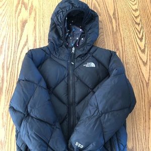 The North face reversible youth puffer jacket